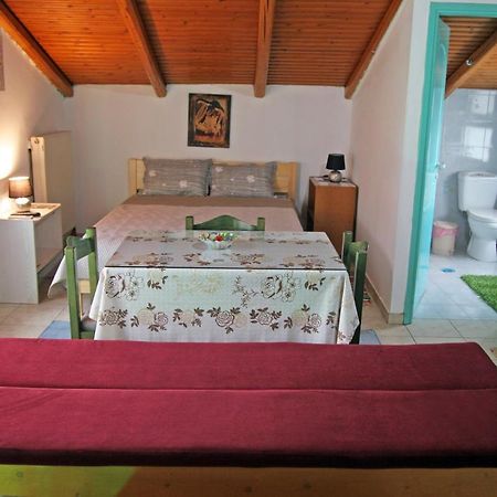 Apartament Ρήγας: Όμορφα Στο Μεσολόγγι. Δ2 Zewnętrze zdjęcie