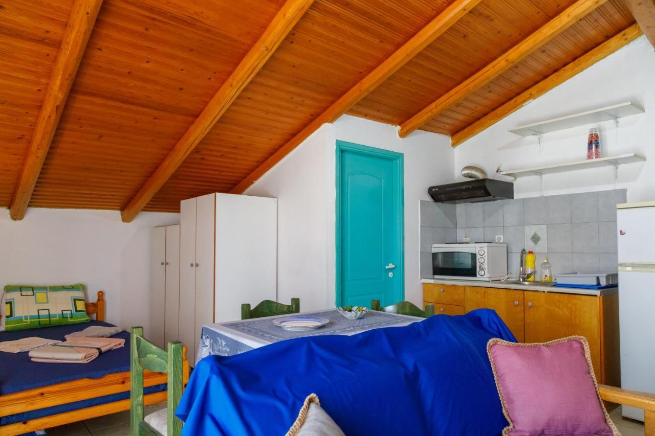 Apartament Ρήγας: Όμορφα Στο Μεσολόγγι. Δ2 Zewnętrze zdjęcie
