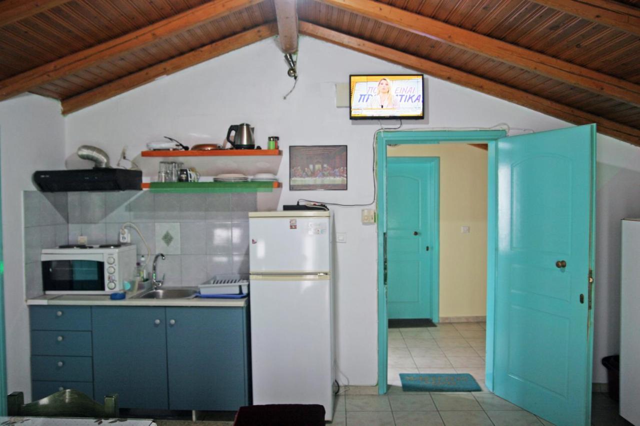 Apartament Ρήγας: Όμορφα Στο Μεσολόγγι. Δ2 Zewnętrze zdjęcie