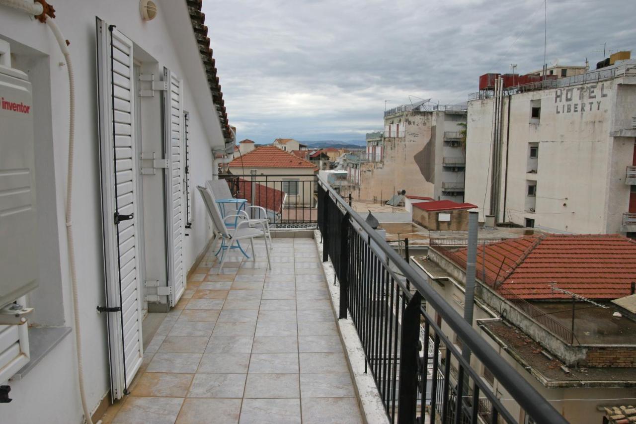 Apartament Ρήγας: Όμορφα Στο Μεσολόγγι. Δ2 Zewnętrze zdjęcie
